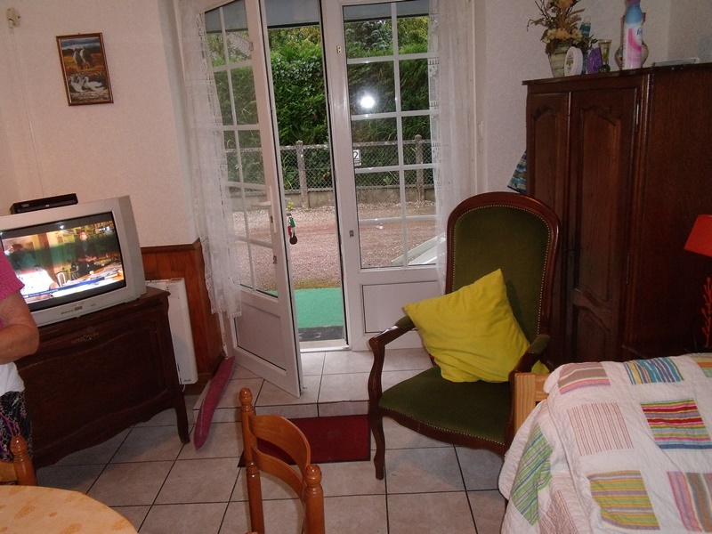 mme moreau les cigognes pièce d'entrée