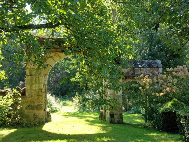 Jardins du Manoir du Pontgirard - Monceaux au Perche