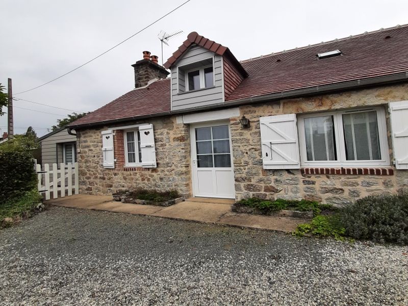 La-Petite-Maison-Bagnoles
