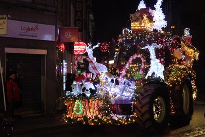 2024.12.20 Défilé tracteurs lumineux (7)
