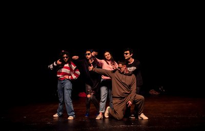 MICHELLE, DOIT-ON T'EN VOULOIR D'AVOIR FAIT UN SELFIE A AUSCHWITZ ?