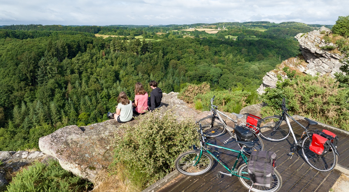 Vélo à La Roche d'Oëtre, Suisse Normande