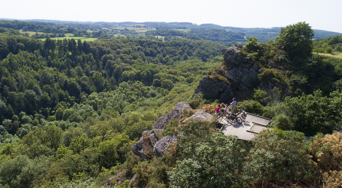 La Roche d'Oëtre en Suisse Normande