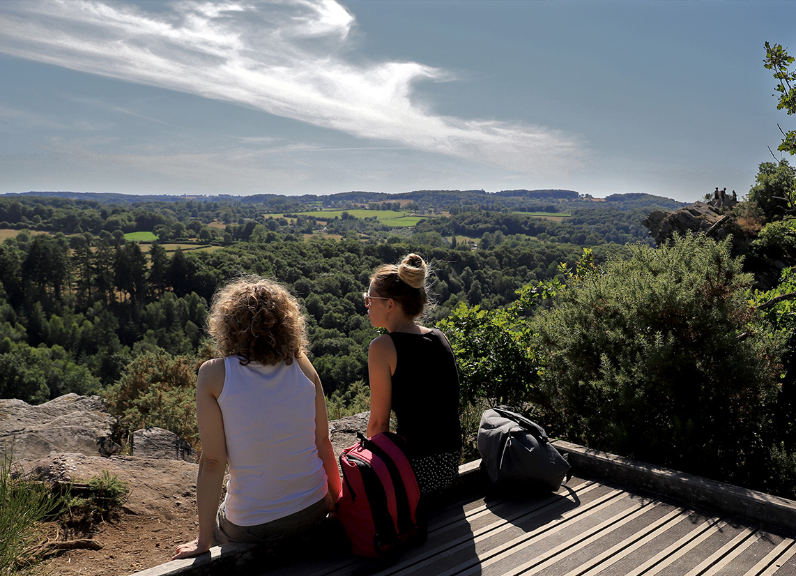 Site de la Roche d'Oëtre en Suisse Normande