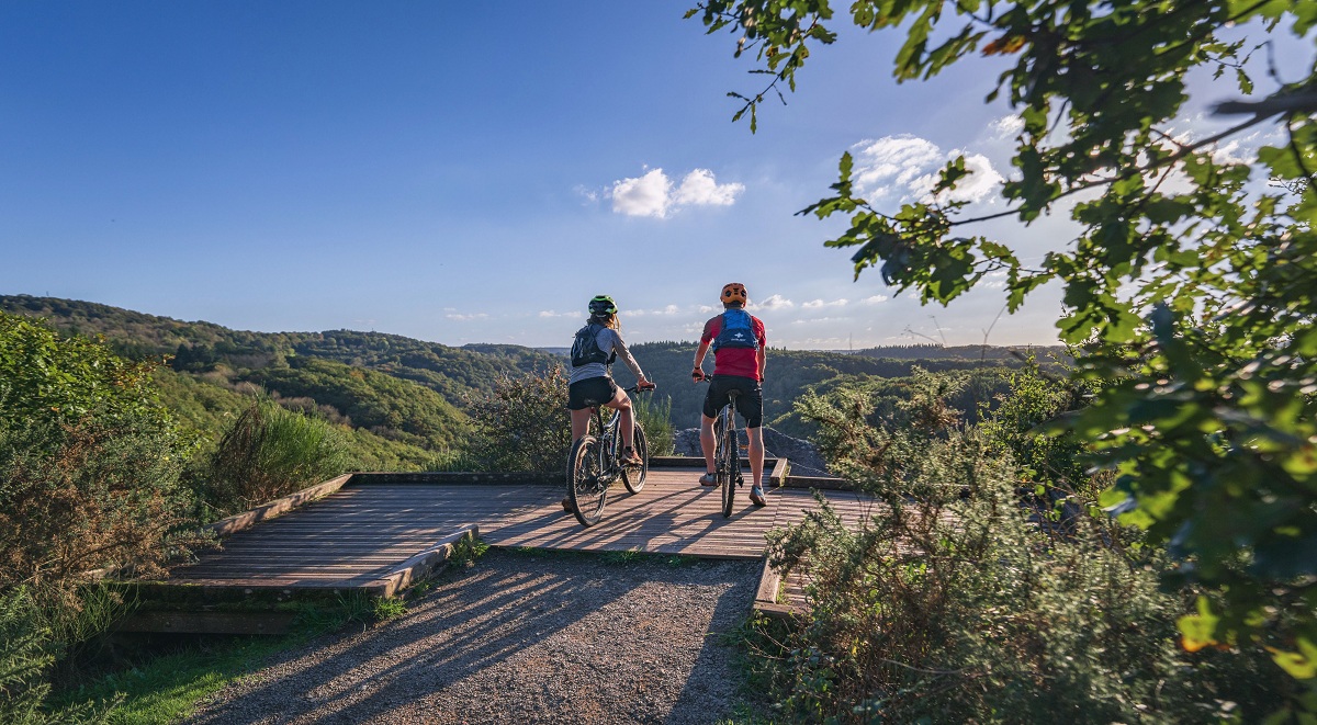 VTT à la Roche d'Oëtre en Suisse Normande