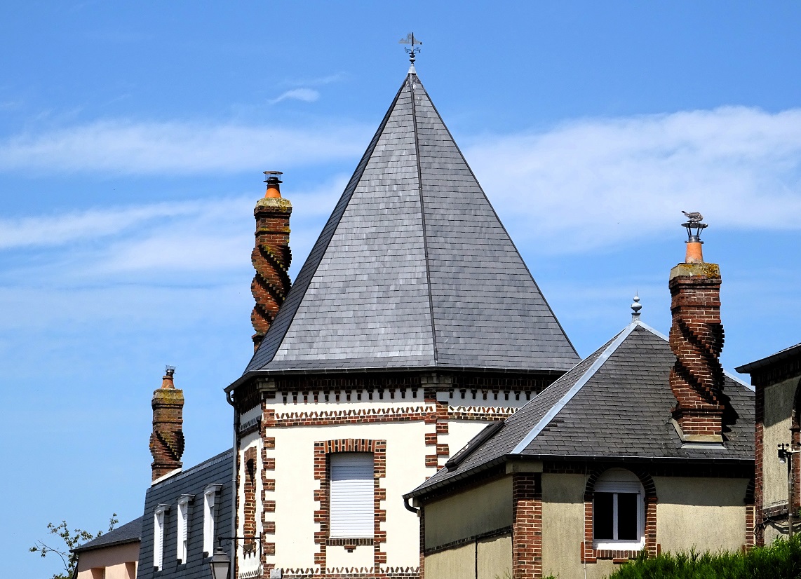 Cheminées torsadées de Saint-Ouen-sur-Iton